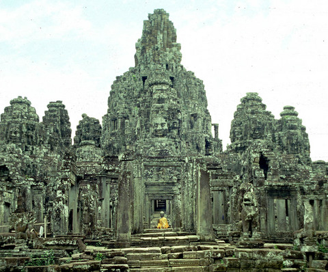 cambodia - angkor wat 11.jpg